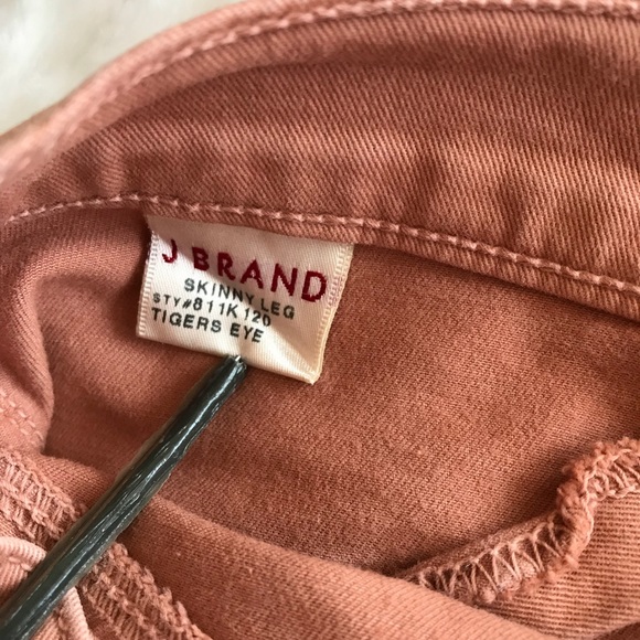 J Brand Skinny Leg Midrise Ankle Jean - Picture 5 of 8